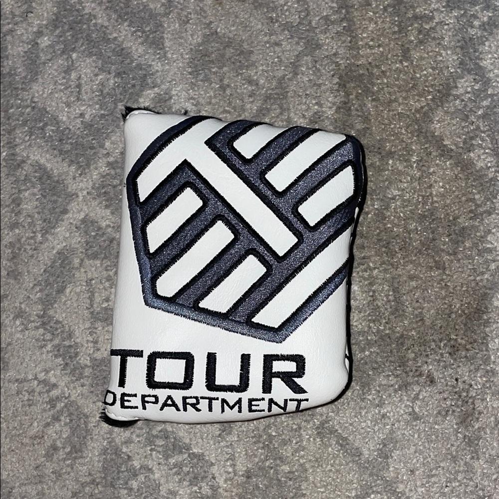 Bettinardi Tour Department White & Black Golf Putter Headcover